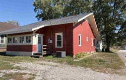 342 S State, Sullivan, IN 47882