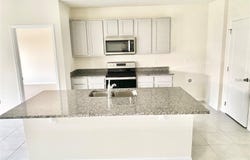 2637 ROWAN STREET, TAVARES, FL 32778
