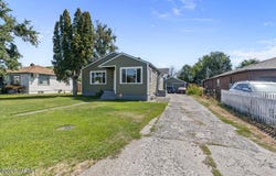 1313 S 8th Ave, Yakima, WA 98902