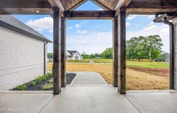5914 John Drive, Greenback, TN 37742