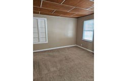 9422 Chester Avenue, St Louis, MO 63114