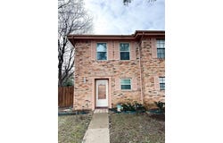 7409 Kingswood Drive, Fort Worth, TX 76133