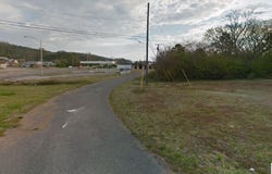 129 COOSA STREET, GADSDEN, AL 35901