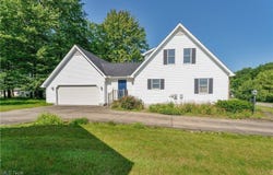 233 Robbies Run, Cortland, OH 44410