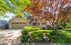 833 Aurora Drive, Vermilion, OH 44089