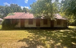 412 E Gibson, DeWitt, AR 72042