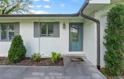 1107 S Shawnee Boulevard, Jackson, MO 63755