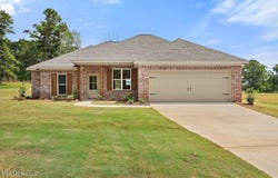 158 Walter Jones Road, Mendenhall, MS 39114