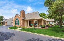 415 Chardonnay Lane, Lewis Center, OH 43035