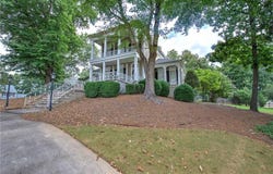 11 Forest Hill Drive, Cartersville, GA 30121