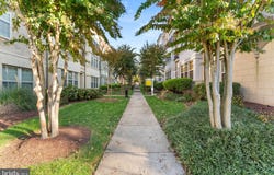 602 OVERLOOK PARK Drive, NATIONAL HARBOR, MD 20745