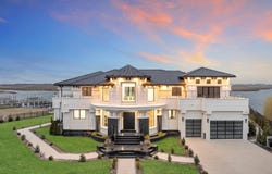 190 Curtis Road, Woodmere, NY 11598