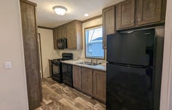 398 Nevada, Belleville, MI 48111