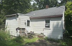 5 Davern Avenue, Hazlet, NJ 07730