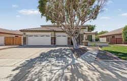8039 W FOOTHILL Drive, Peoria, AZ 85383