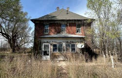 1437 C Rd, Garfield, KS 67529