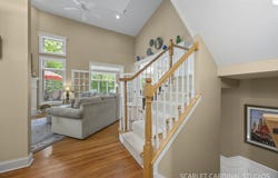 1028 Crestwood Circle, St. Charles, IL 60175