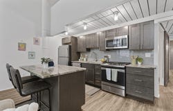 60 E Spring Street, Columbus, OH 43215