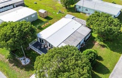 36732 BETH AVENUE, ZEPHYRHILLS, FL 33542