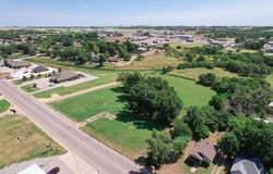 00 N 00 Main Street, Elk City, OK 73644
