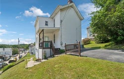 600 Scott St, Penn Twp, PA 15675