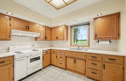 38267 Sisters Lane, Montgomery, MN 56069