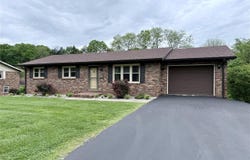 206 Marshall Street, Columbia, KY 42728