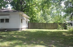 903 CARTER Street, Carbondale, IL 62901