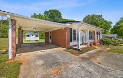 309 E Hampton Avenue, Honea Path, SC 29654