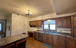 420 N Freeman Ave, Luverne, MN 56156