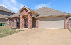 3660 Macintosh Way, Centerton, AR 72712