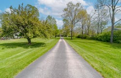 310 South Main Street, Versailles, KY 40383