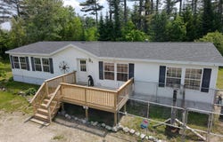 6 Old Meadow Road, Franklin, ME 04634