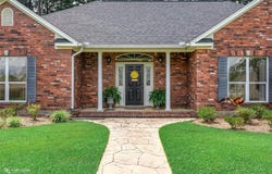 221 Woodhaven Drive, Minden, LA 71055