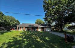 214 N Third Street, Jonesburg, MO 63351