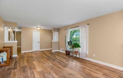 319 SE Ridgeview Drive, Lee's Summit, MO 64063