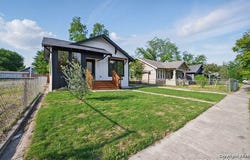 727 Hammond, San Antonio, TX 78210