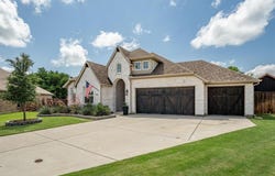 520 Royal Oaks Lane, Oak Point, TX 75068