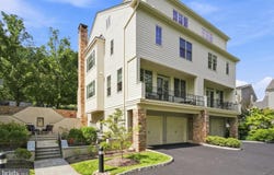68 NEW Street, NEW HOPE, PA 18938