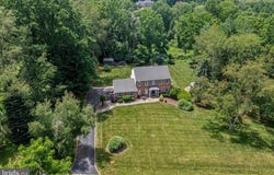 1050 NICOLE DRIVE, NEWTOWN SQUARE, PA 19073