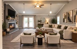 1005 RICHLAND, West Memphis, AR 72301