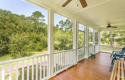 109 Bay Colony Way, Apalachicola, FL 32320