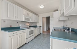 110 Heritage Village, Southbury, CT 06488