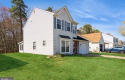 206 HOLIDAY CITY BOULEVARD, WILLIAMSTOWN, NJ 08094