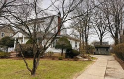 120 Pompton Ave, Pompton Lakes Boro, NJ 07442-1812