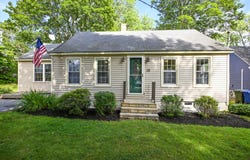 28 Colonial Road, Westbrook, ME 04092