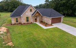 4 Arthur Lucas, Sumrall, MS 39482