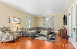 411 E B Street, Iron Mountain, MI 49801