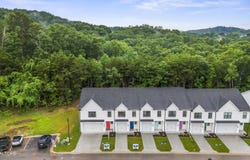 8851 Chapman Trace Way, Knoxville, TN 37920