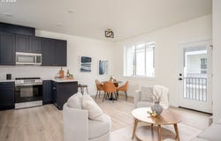 99 NE 78th Ave, Portland, OR 97213
